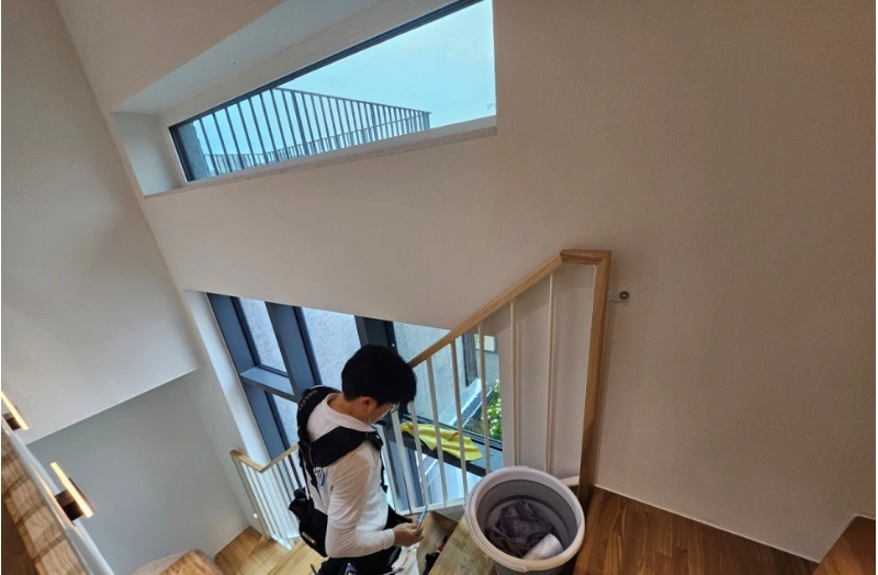 양주 힐스테이트 창문필름 시공 작업 장면